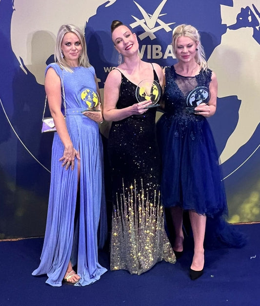 Ayleen Charlotte ( tinder Swindler) op Cannes Festival!