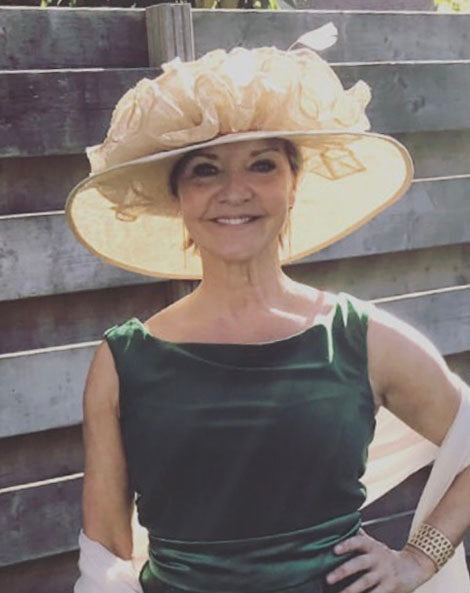 Mariska van Kolck gekleed voor polowedstrijd