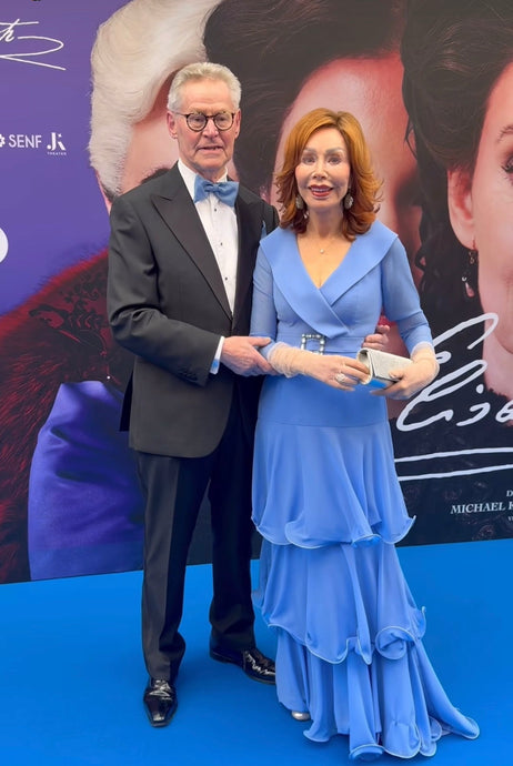 Marijke Helwegen met haar man Harry op de premiere van de musical Elisabeth!